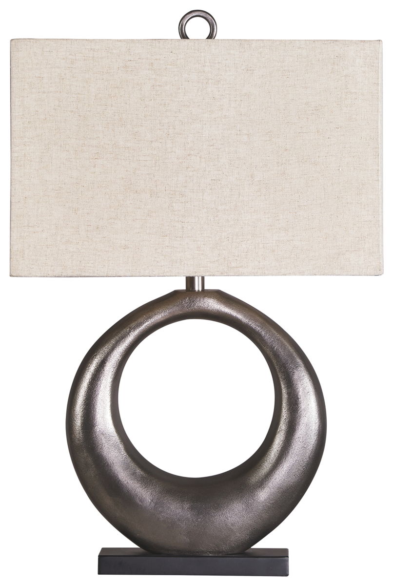 Saria – Antique Silver Finish – Metal Table Lamp