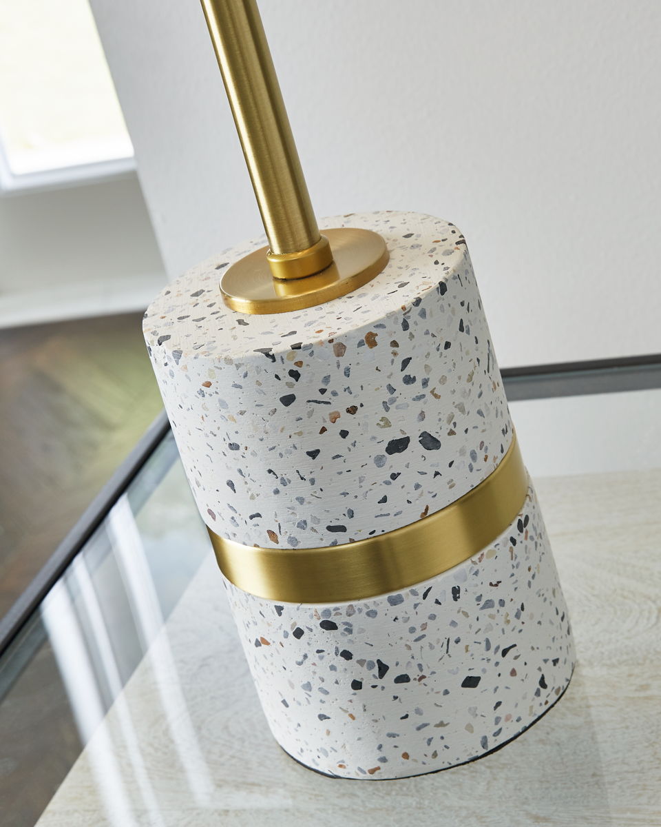 399b924f-7258-42d4-a1f3-0ed976cadd29