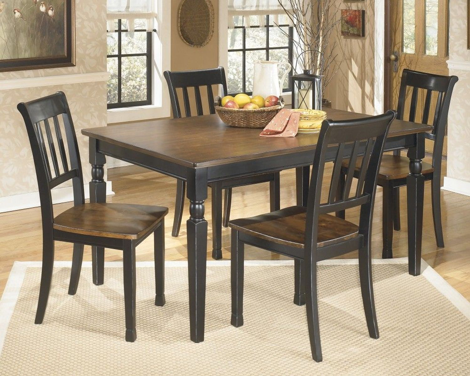 Owingsville – Dining Room Table Set