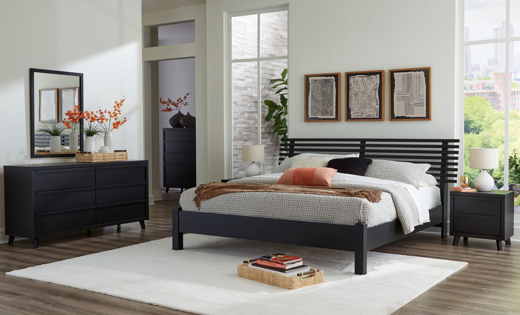 Danziar – Slat Panel Bed With Low Footboard Set