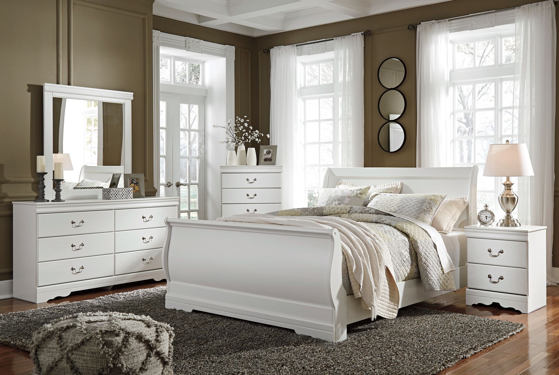 Anarasia – Sleigh Bed Set