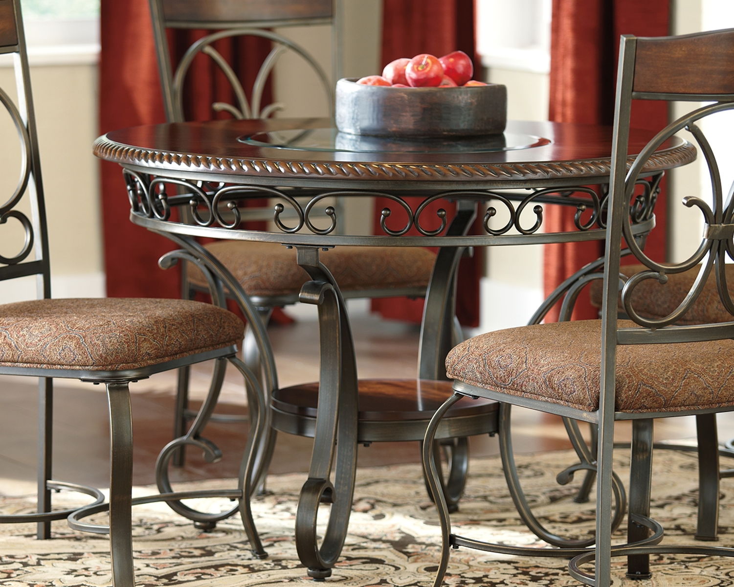 Glambrey – Brown – Round Dining Room Table