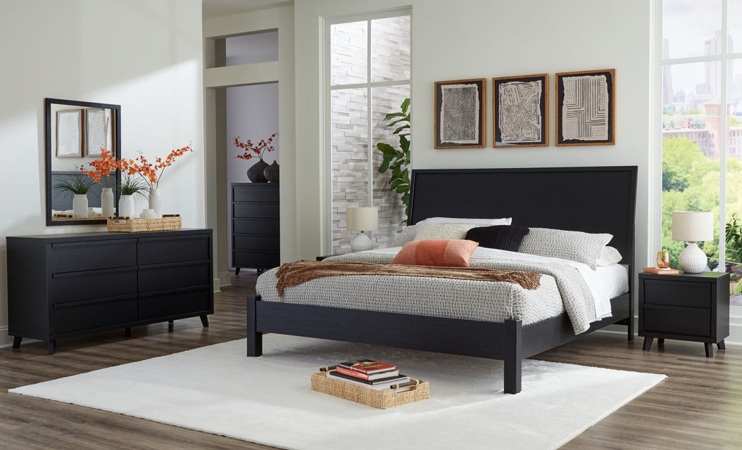 Danziar – Panel Bed With Low Footboard Set