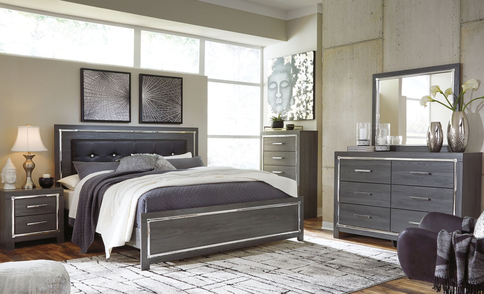 Lodanna – Bedroom Set