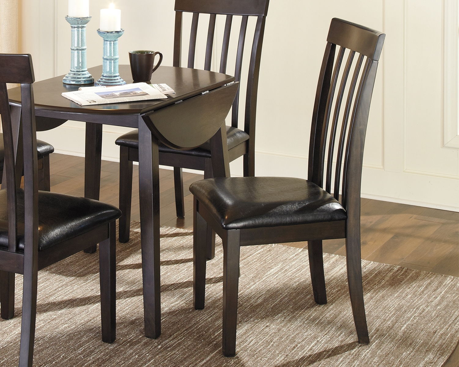 Hammis – Dark Brown – Dining UPH Side Chair (Set of 2)