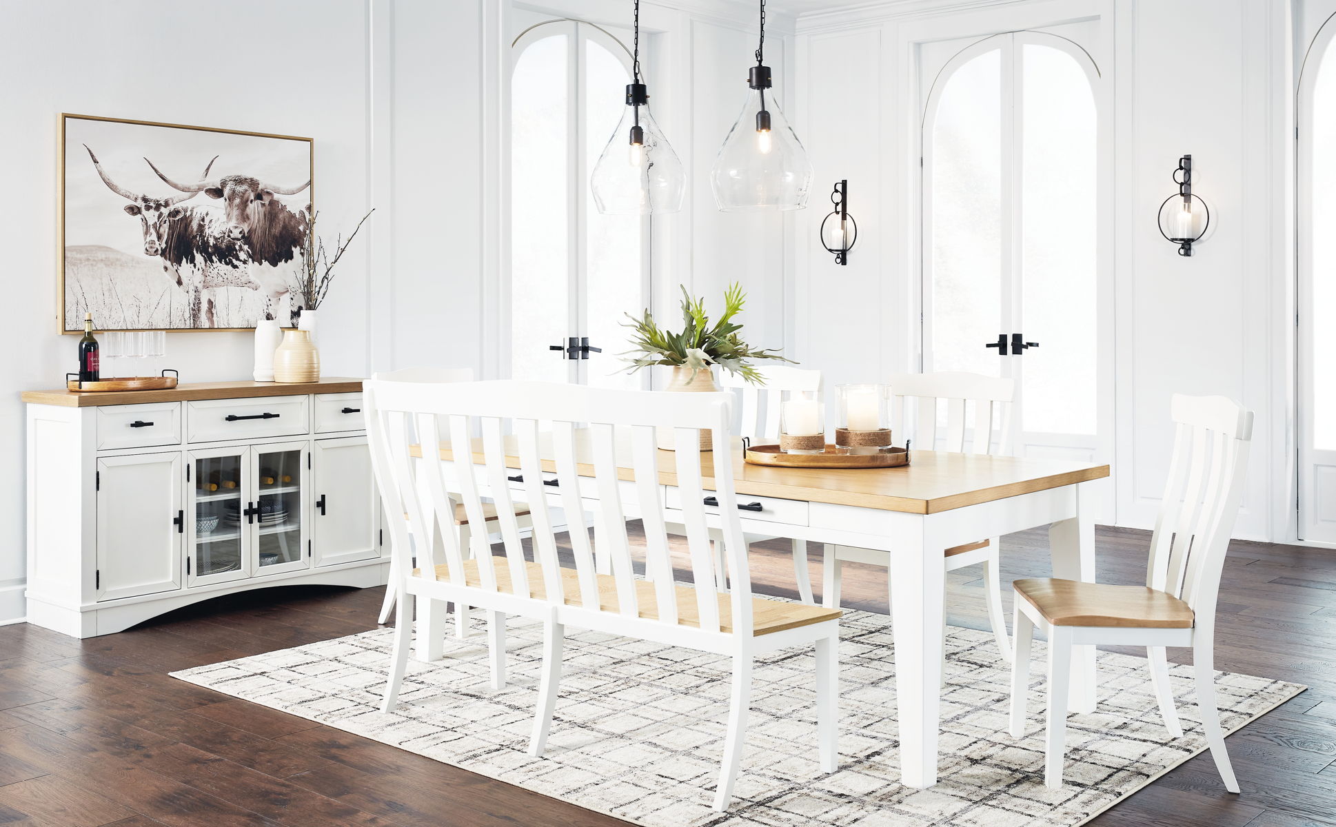 Ashbryn – Dining Room Set