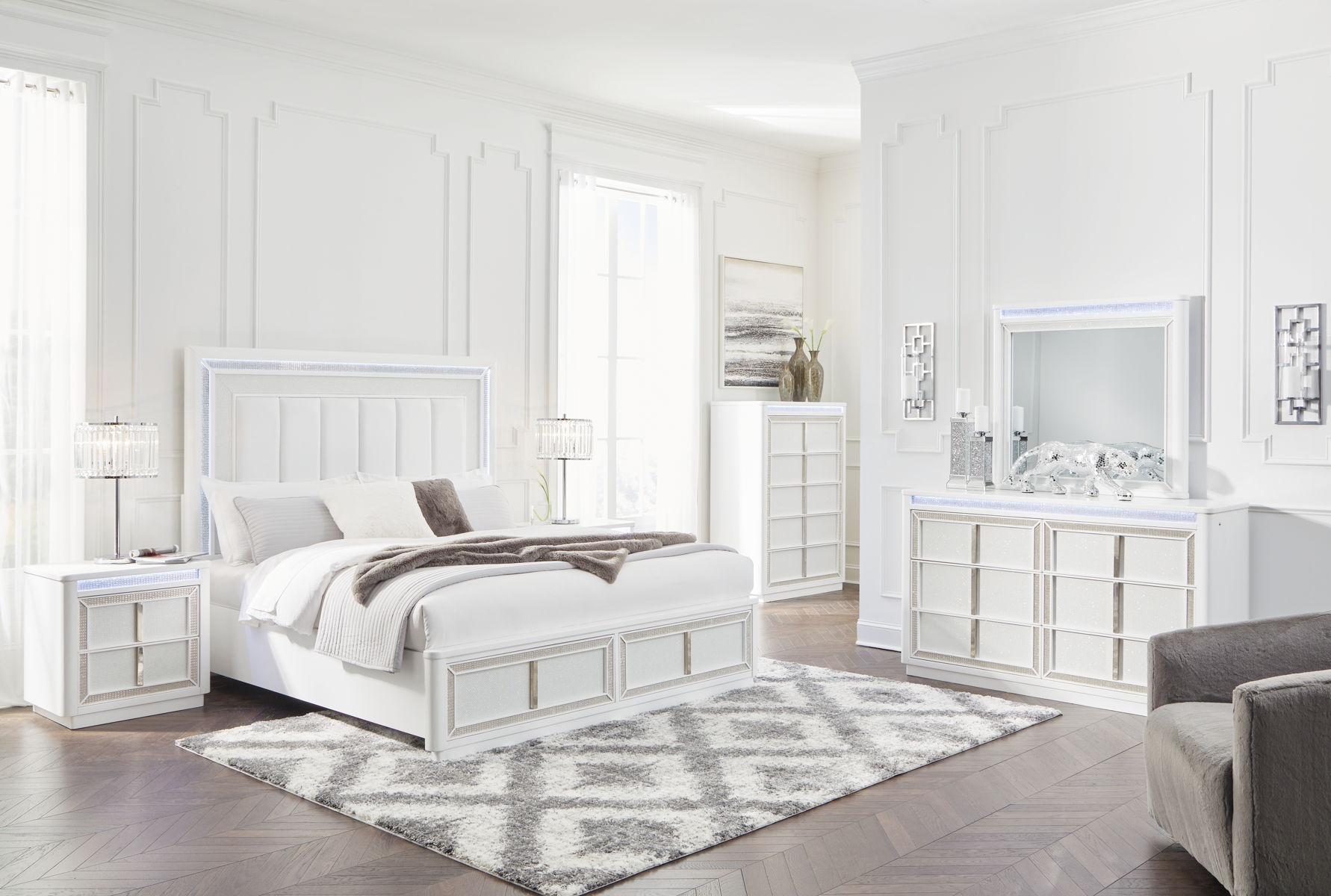 Chalanna – Storage Bedroom Set