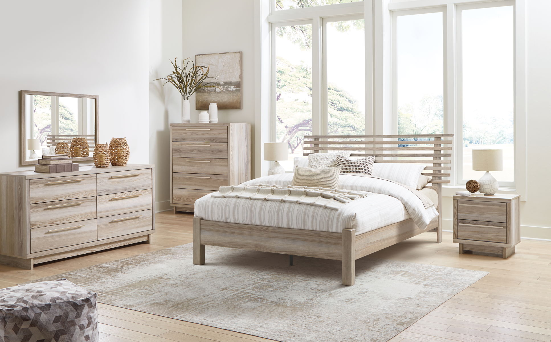 Hasbrick – Slat Panel Bedroom Set