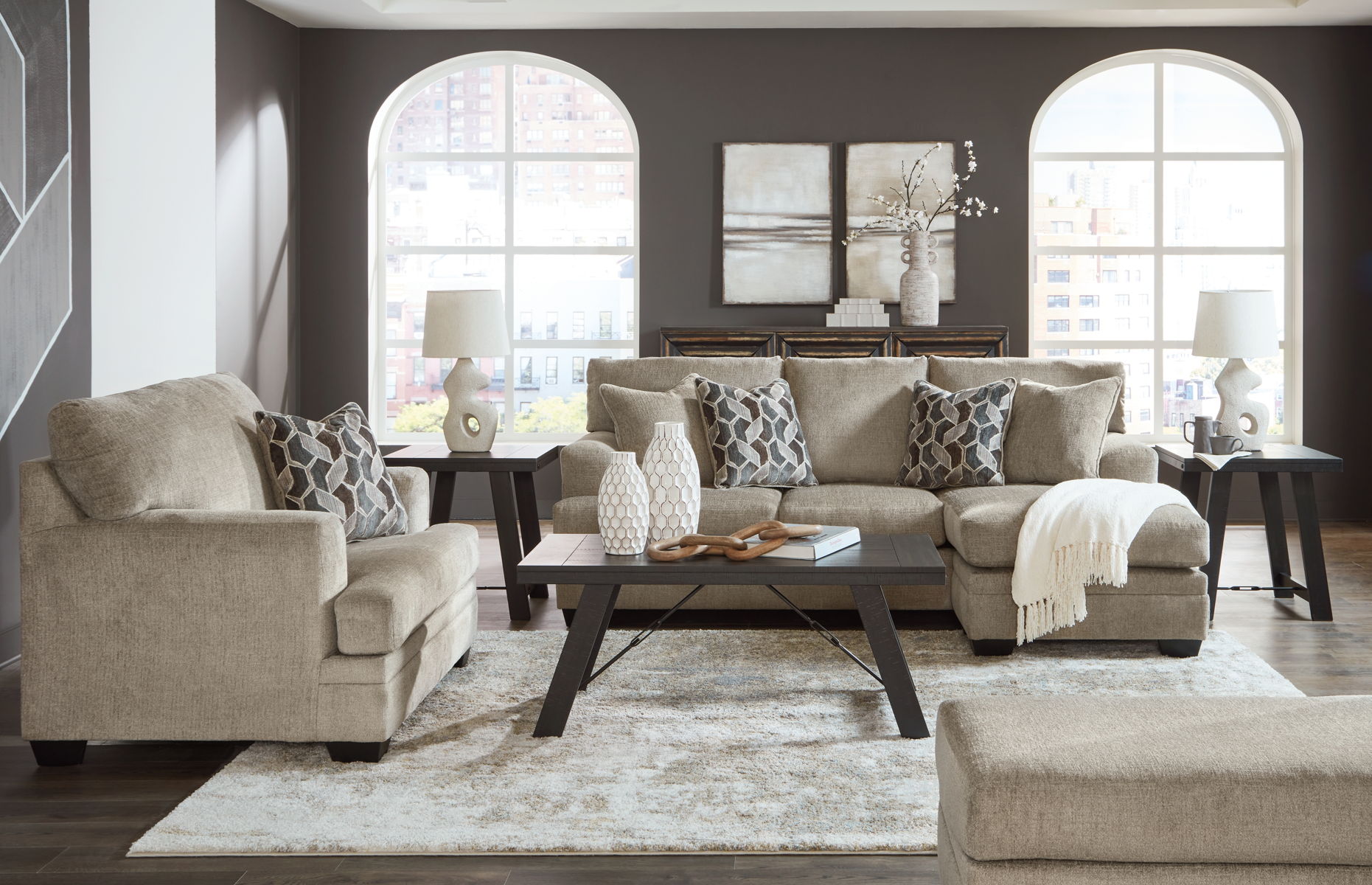 Stonemeade – Living Room Set