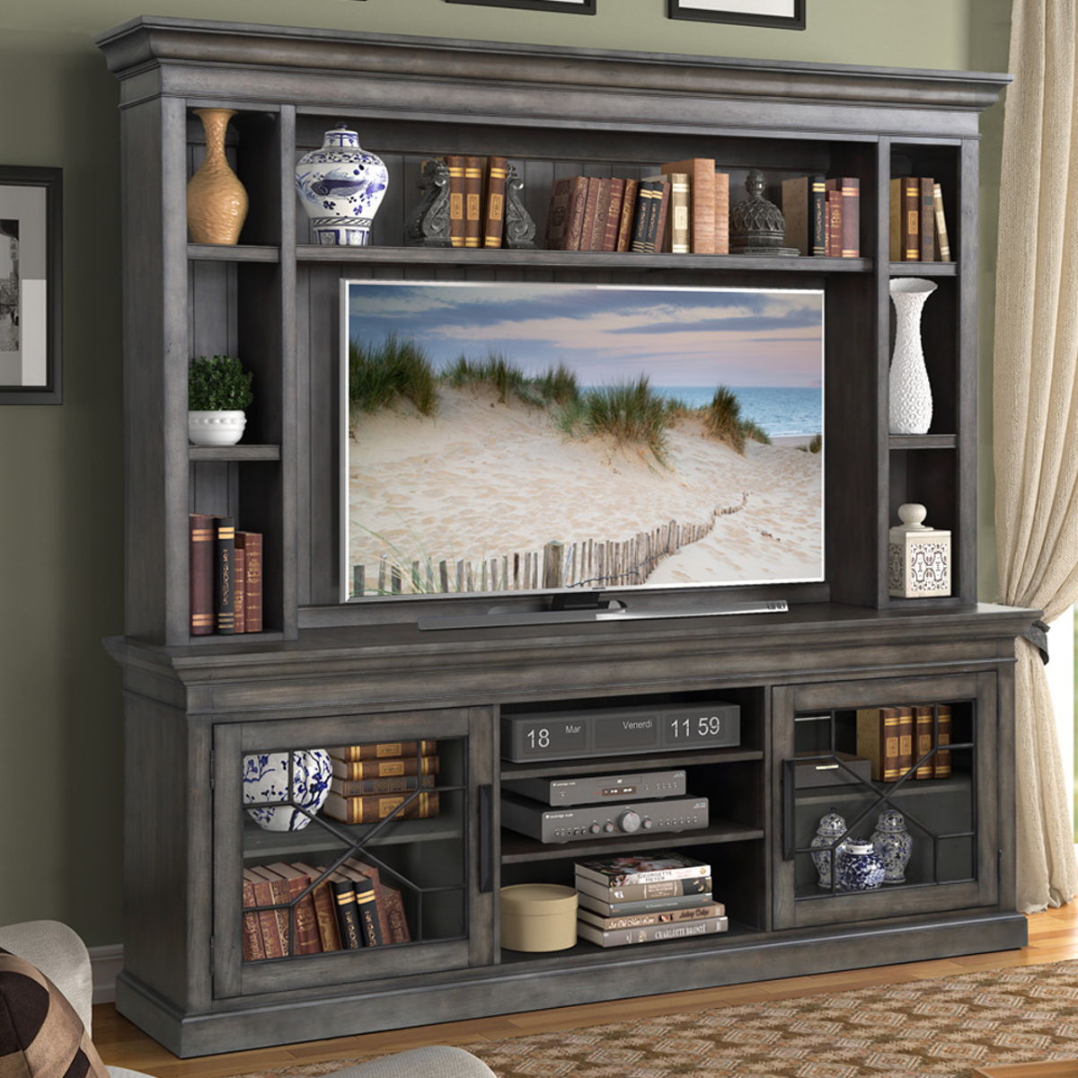 Sundance – Console with Hutch & Backpanel