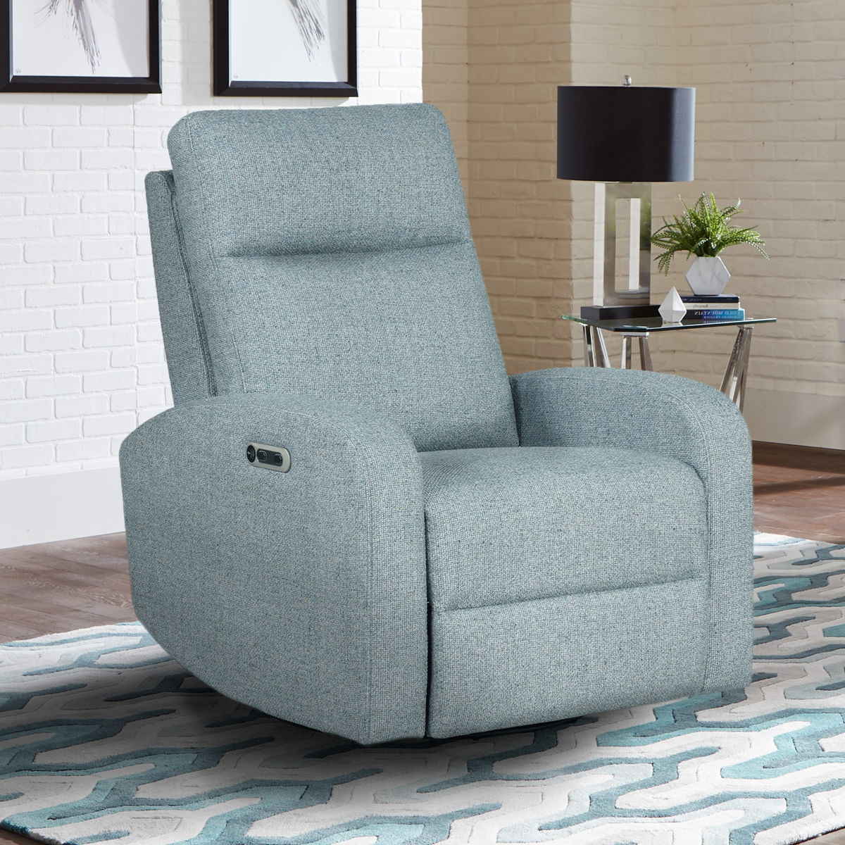 Thriller – Power Swivel Glider Recliner